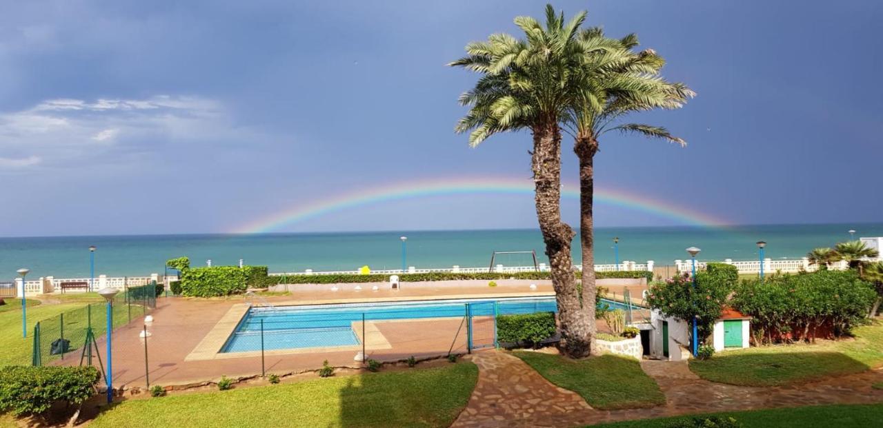 Apartamento Primera Linea De Mar Denia Exterior foto