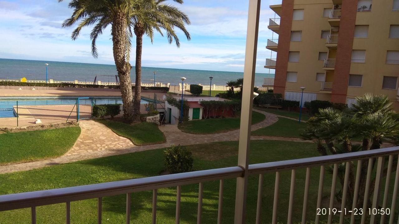 Apartamento Primera Linea De Mar Denia Exterior foto