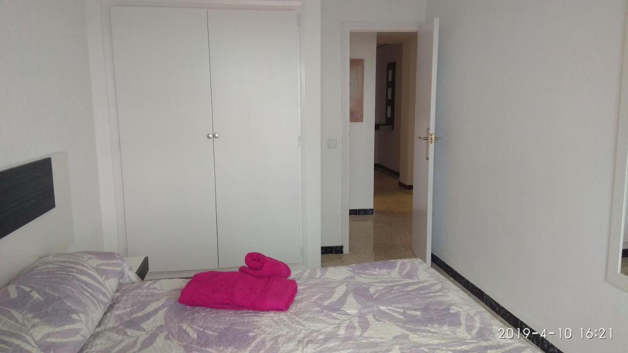 Apartamento Primera Linea De Mar Denia Exterior foto